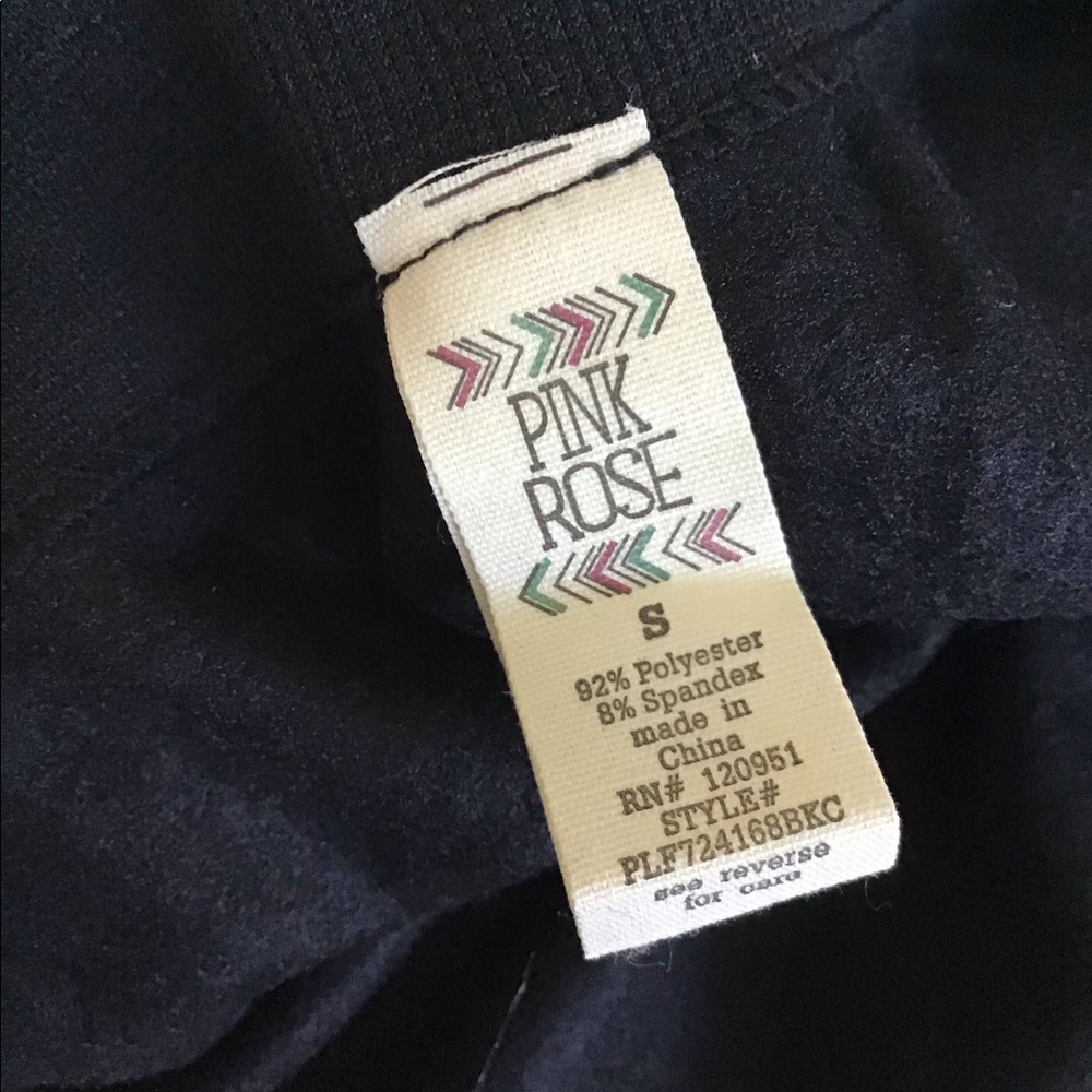 NWT Black Fleece Camo Leggings - Picture 4 of 4